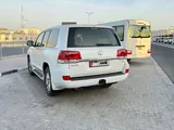land cruiser GXR V6